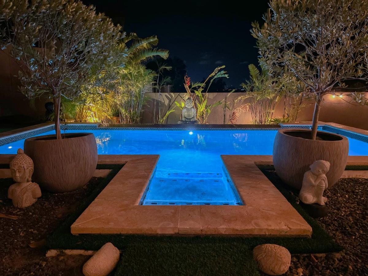 Lama Y Solo Unique Private Room Walking Distance To The Beach Palm Beach Exterior foto